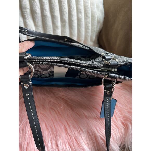 Vintage Coach Heritage Chelsea Signature Tote with Stripe in Grey, Black & Blue - Picture 6 of 11